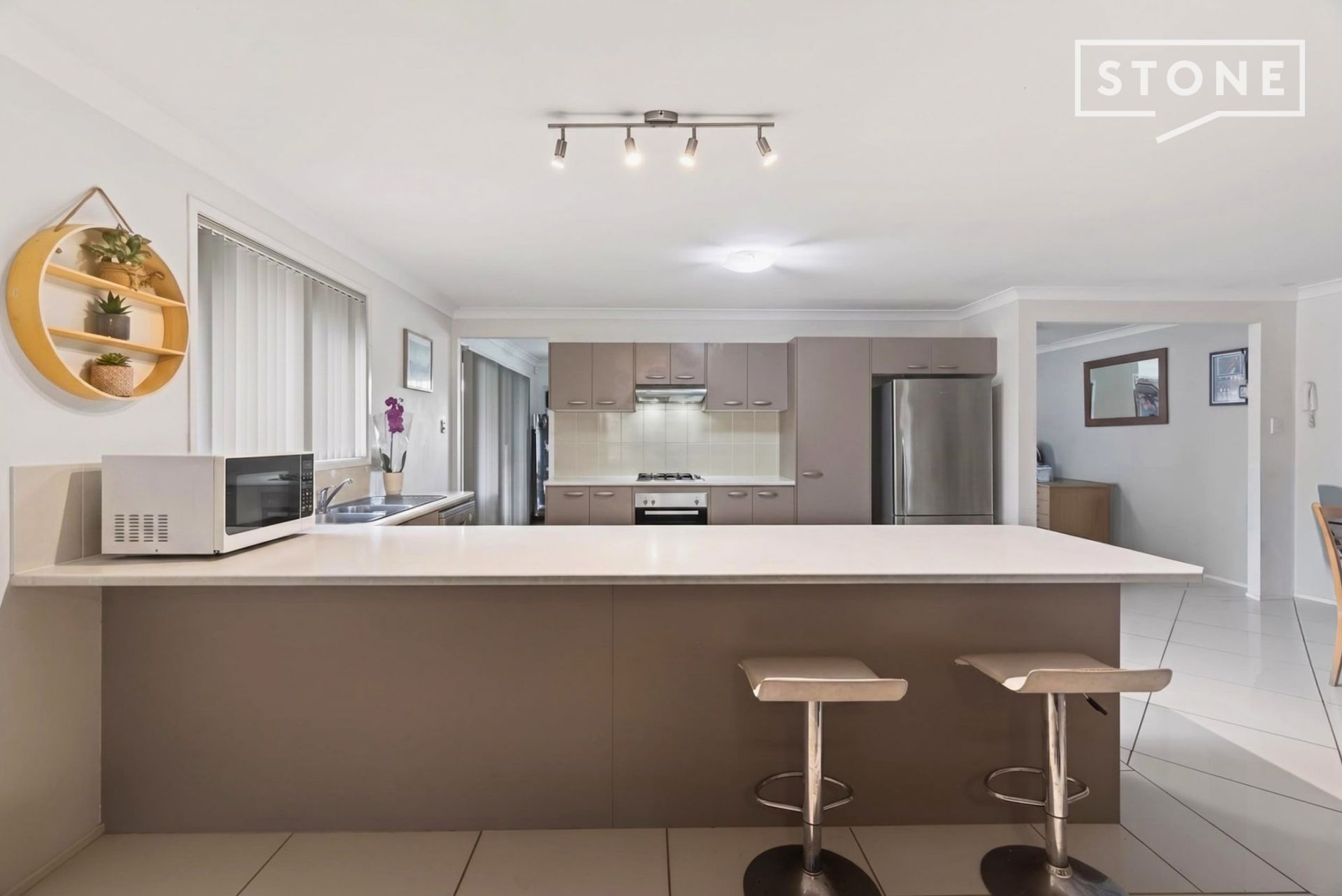16 Ryan Close, Woongarrah, Woongarrah - Thumbnail 3