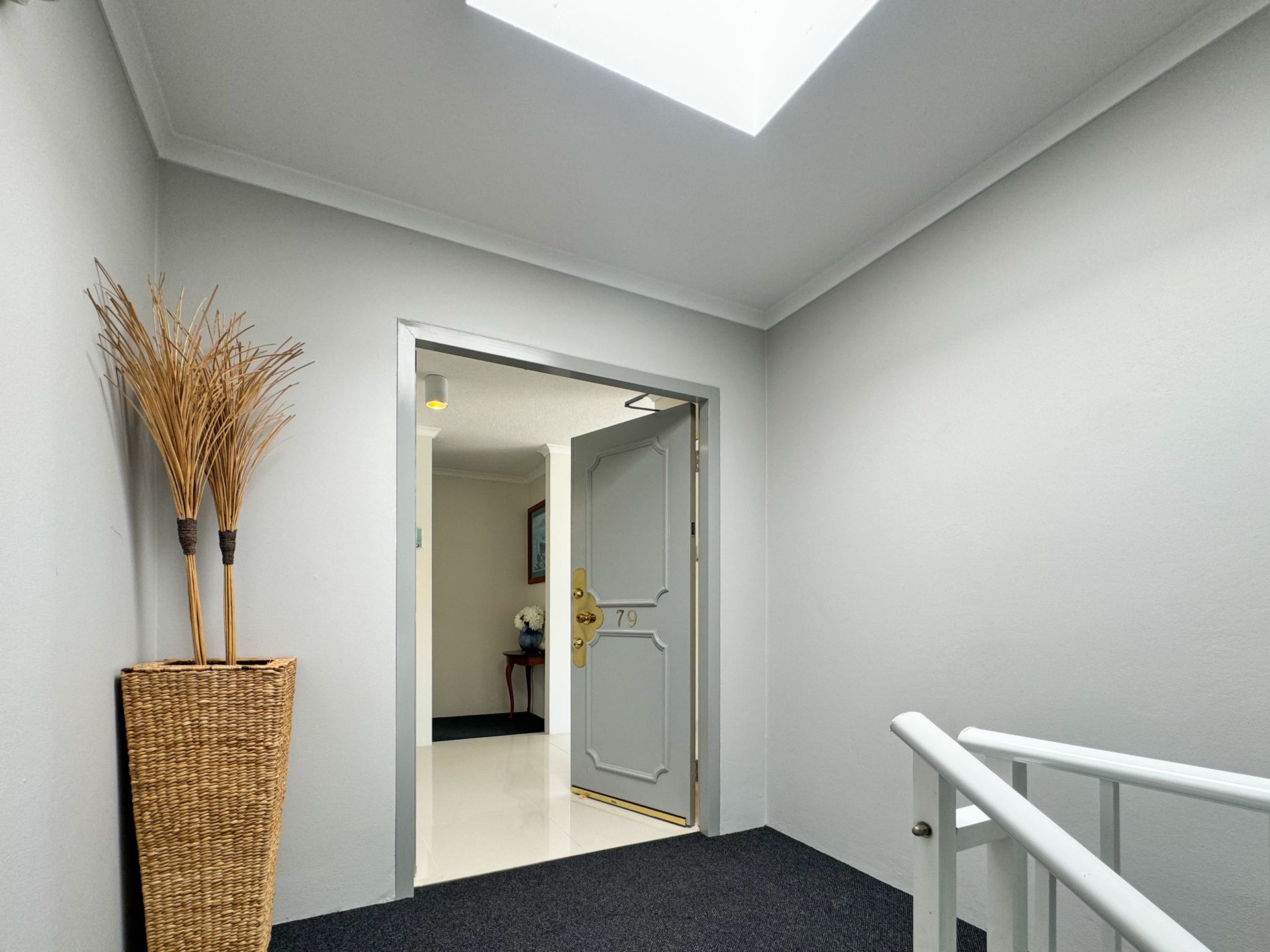 79/1 Lee Road, Runaway Bay - Thumbnail 4