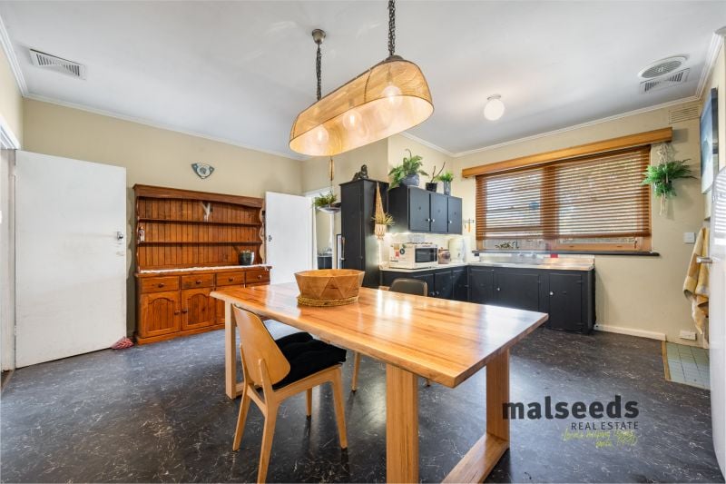 17 Pressey Street Mount Gambier SA, Mount Gambier - Thumbnail 6