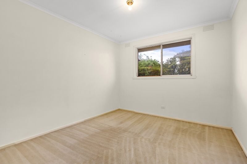 9 Tobruk Court, Lalor