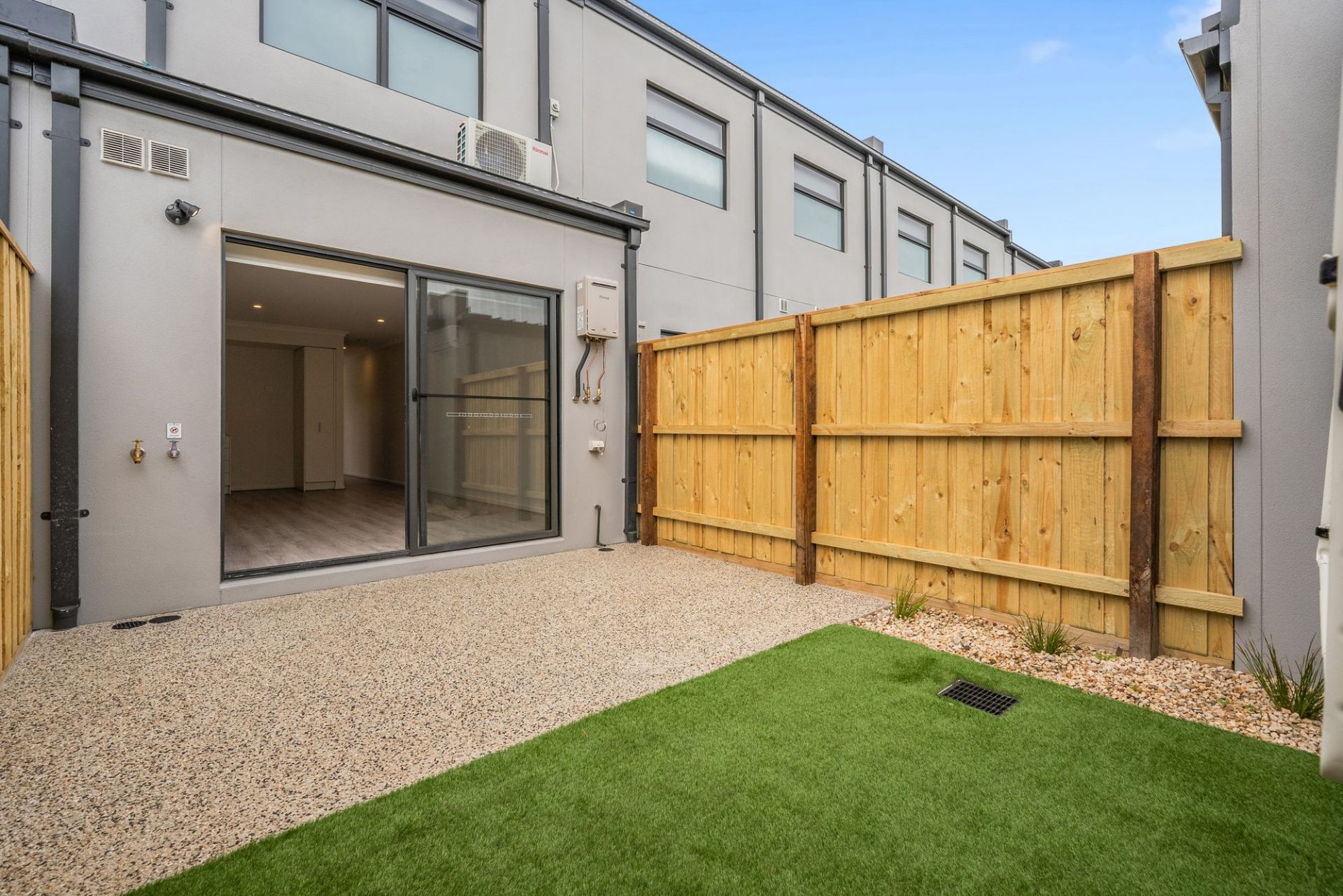 Modern & Low-Maintenance Living in the Heart of Donnybrook
