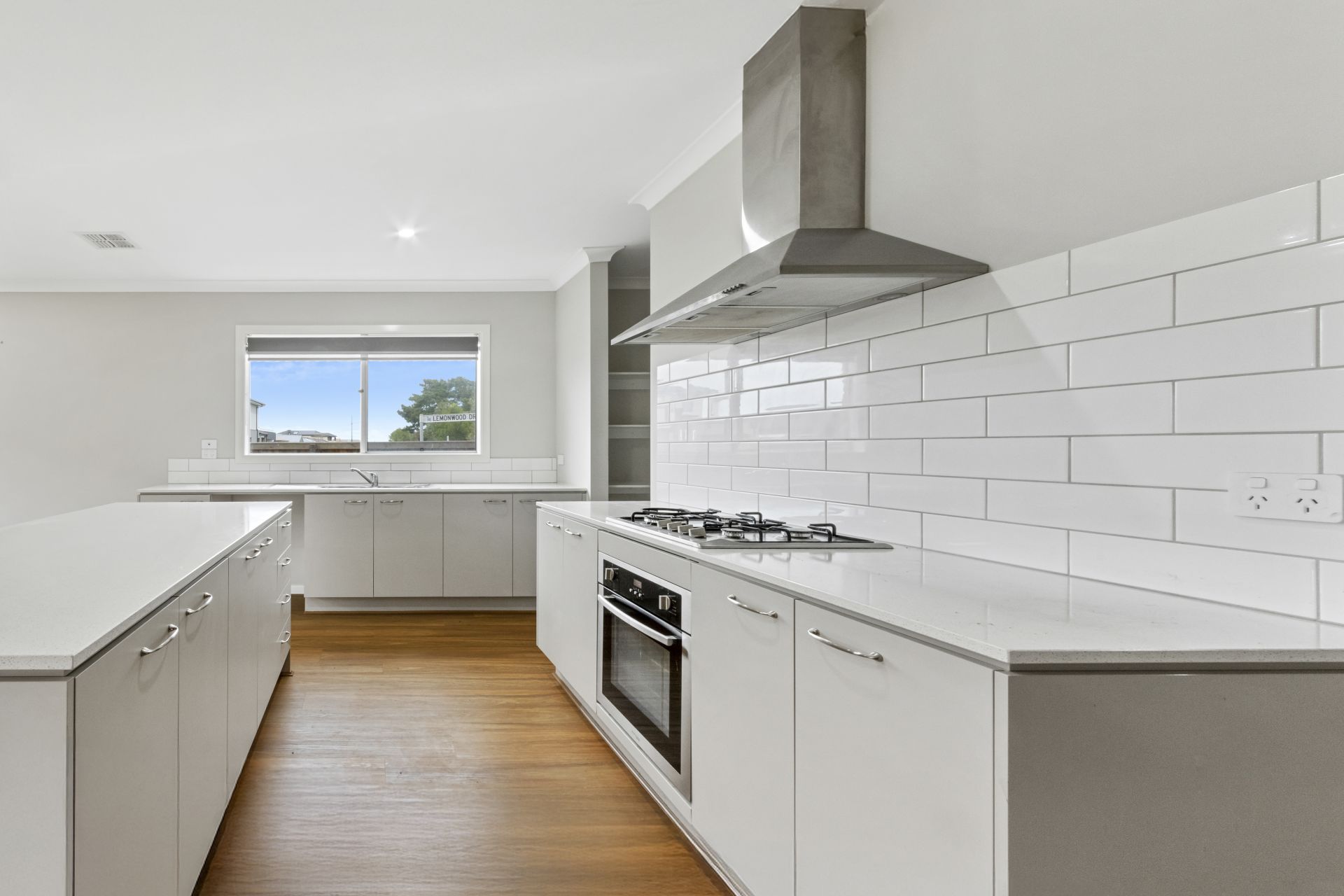 Stylish & Spacious Living in Prime Greenvale Location