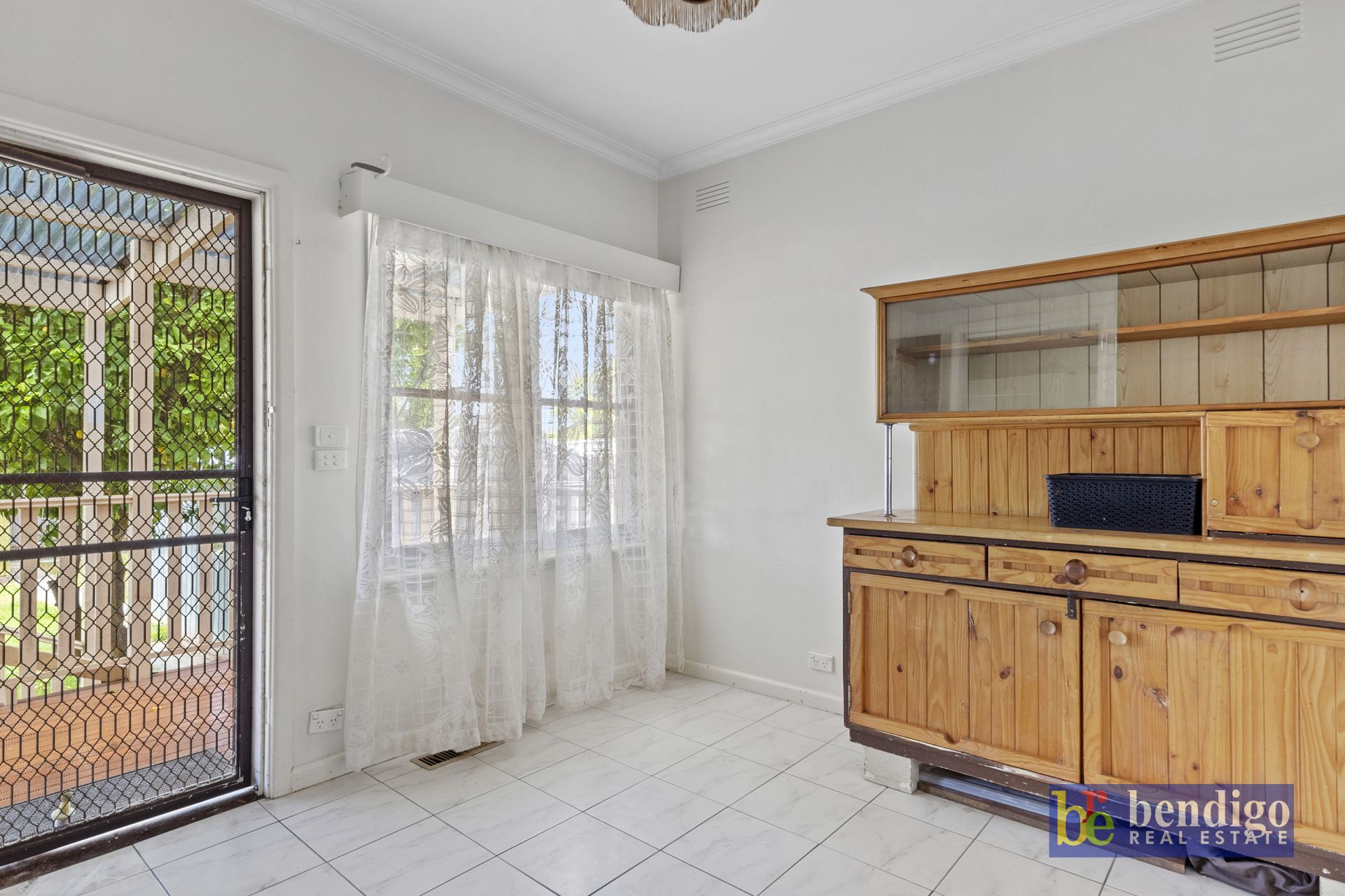 18 Cowper Street North Bendigo VIC, Bendigo - Thumbnail 5
