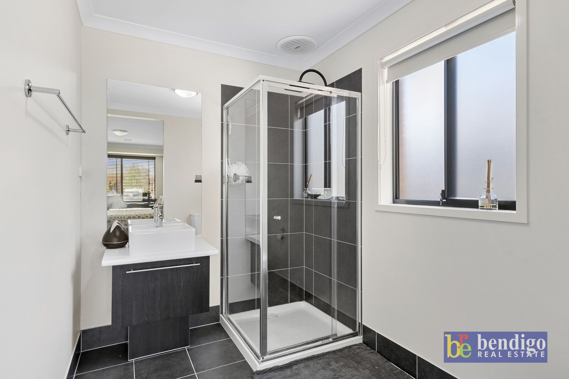 809 Callaghan Street Jackass Flat VIC, Flat - Thumbnail 6