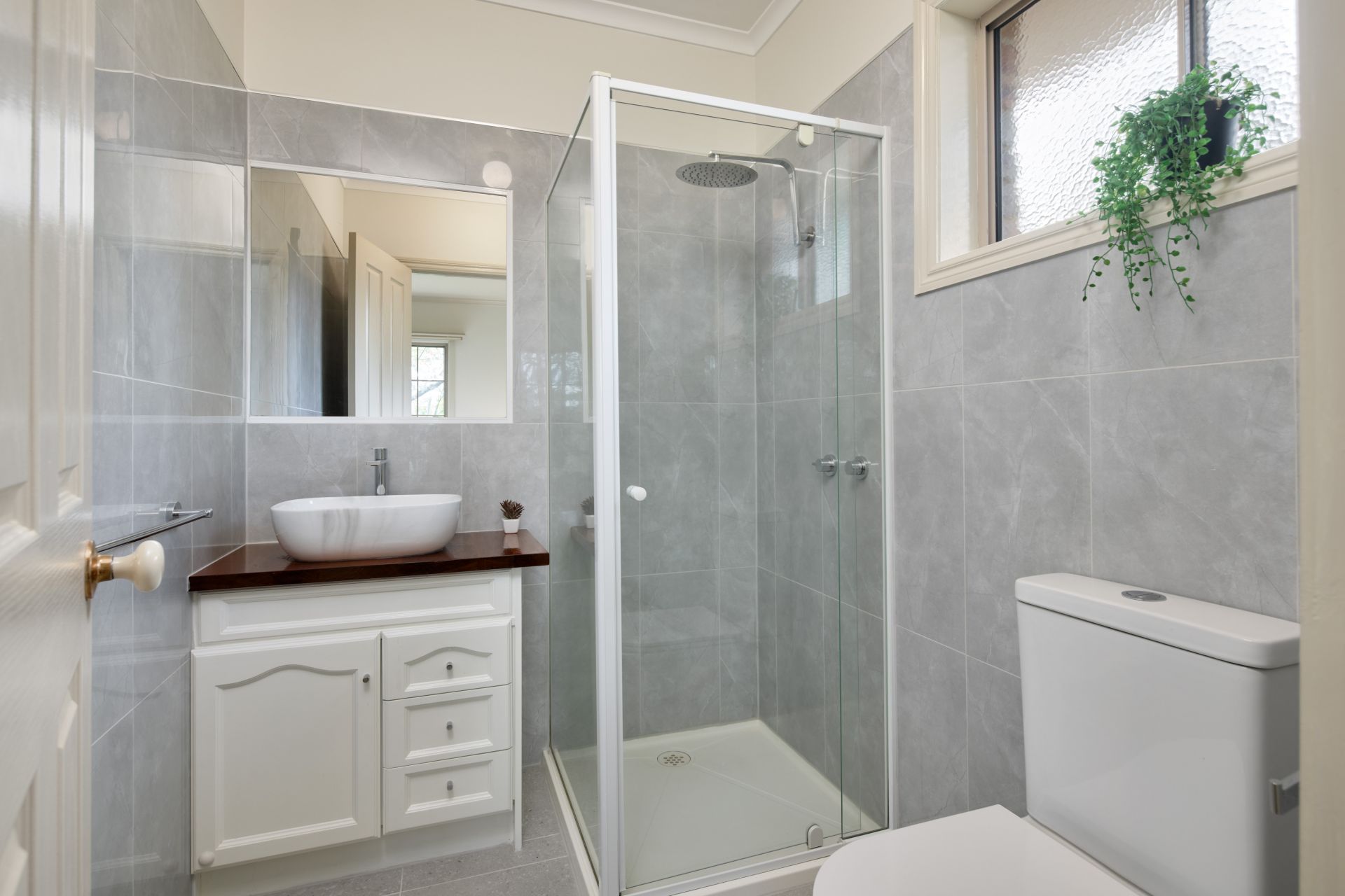 24 Ellen Close, Warragul VIC, Warragul - Thumbnail 8