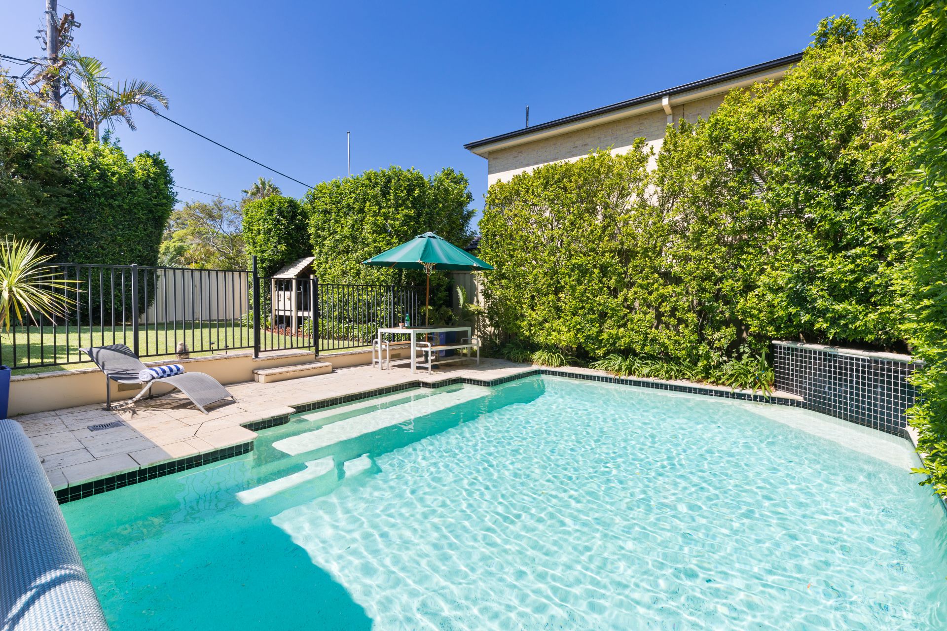 18 Crescent Road, CARINGBAH SOUTH, Caringbah South - Thumbnail 4