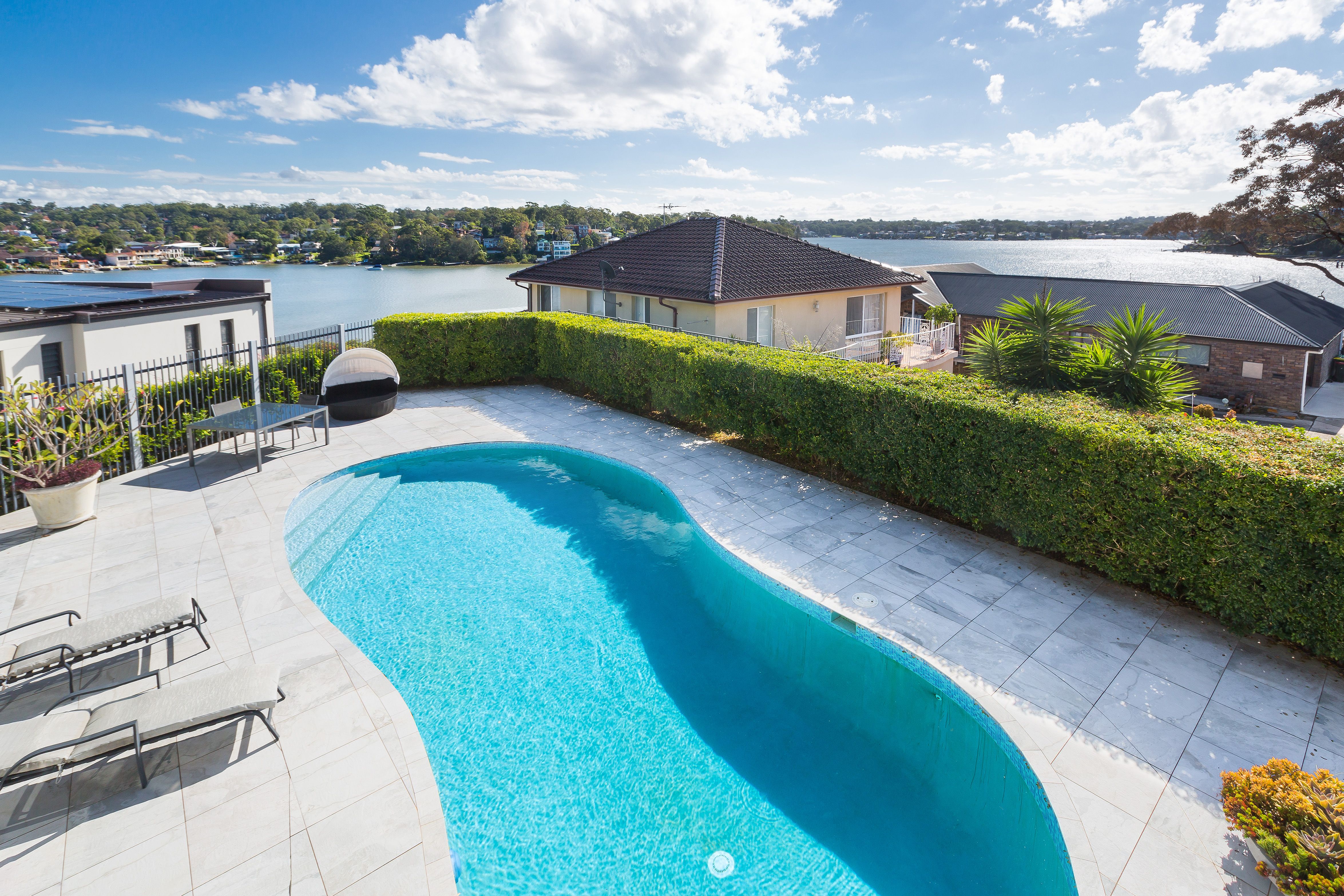 11 Robvic Avenue KANGAROO POINT 2224