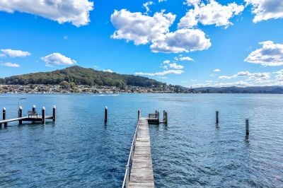 Daleys Point 60 Daley Avenue