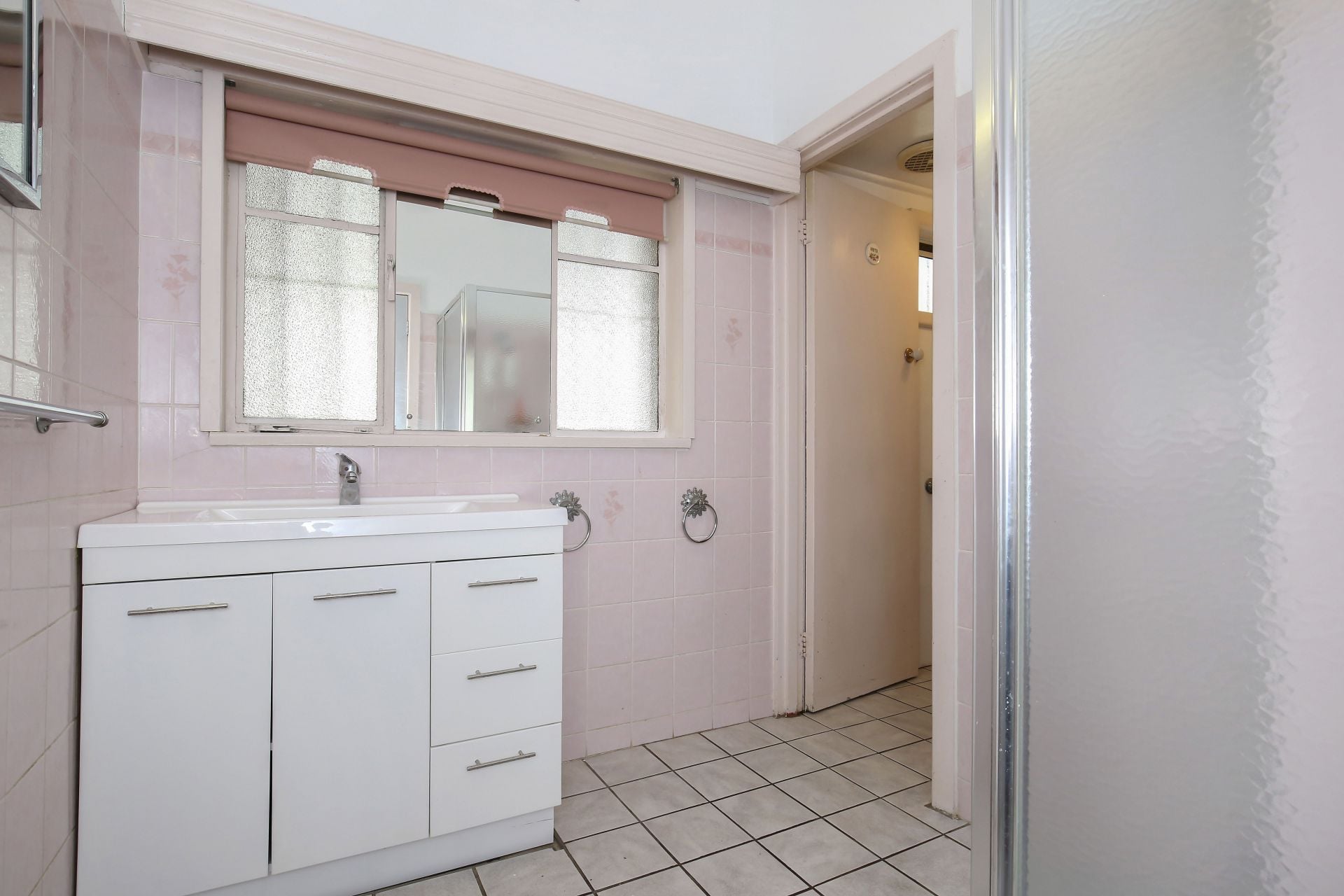 Spacious family home!