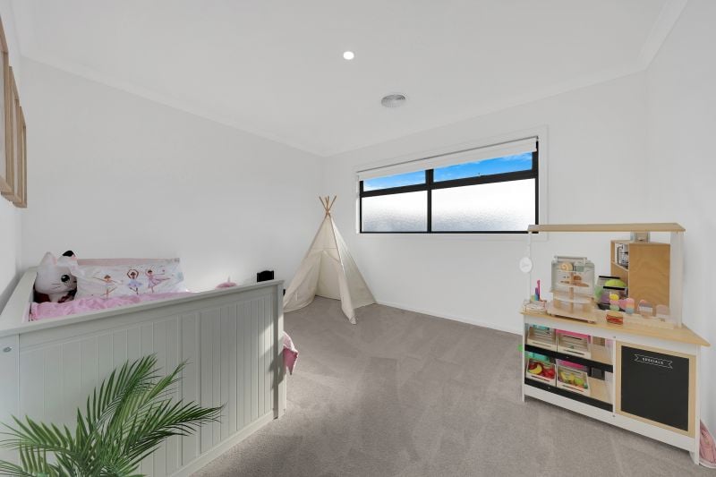 72 Clapham Avenue, Wollert