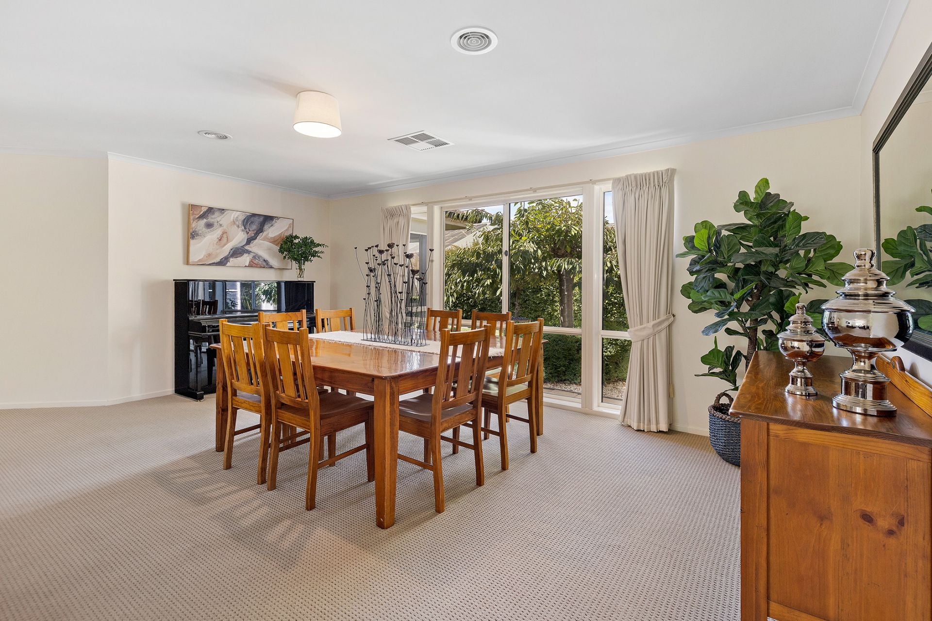 9 Kerry Way, Invermay Park VIC, Invermay Park - Thumbnail 4