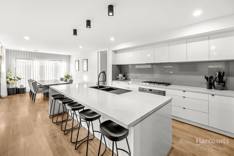 13 Anghor Drive, Fraser Rise