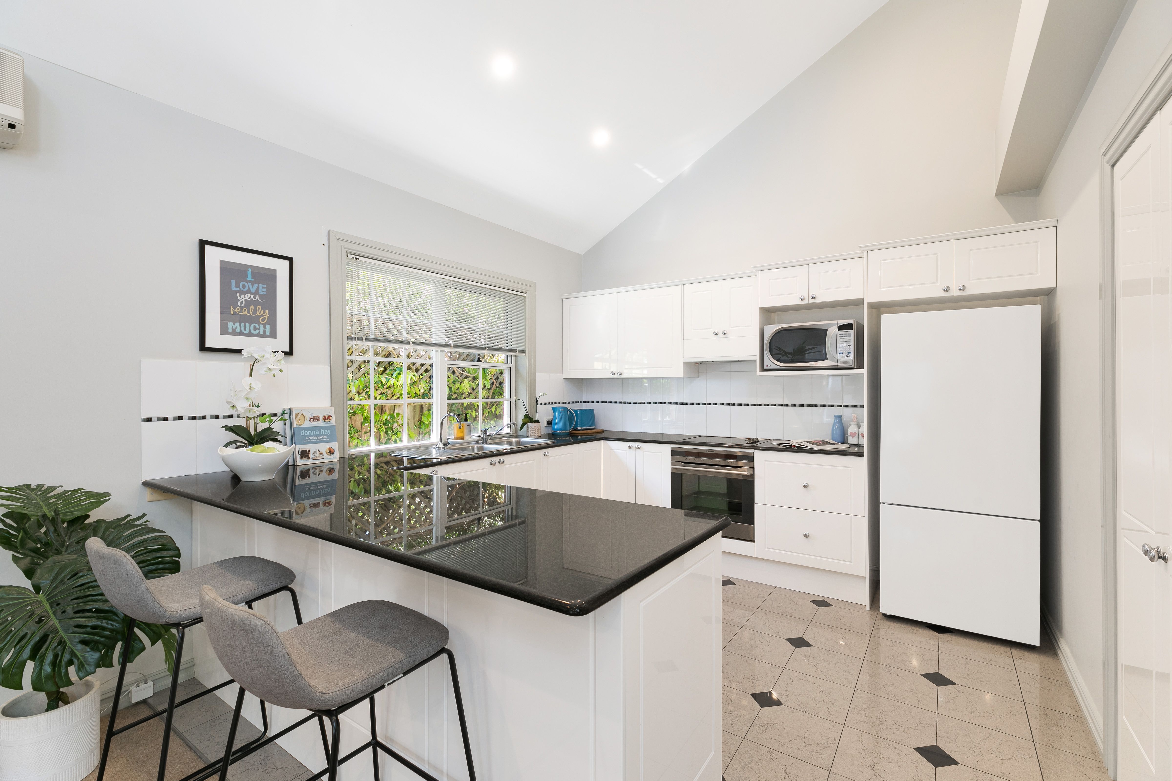 17b Ash Avenue CARINGBAH SOUTH 2229