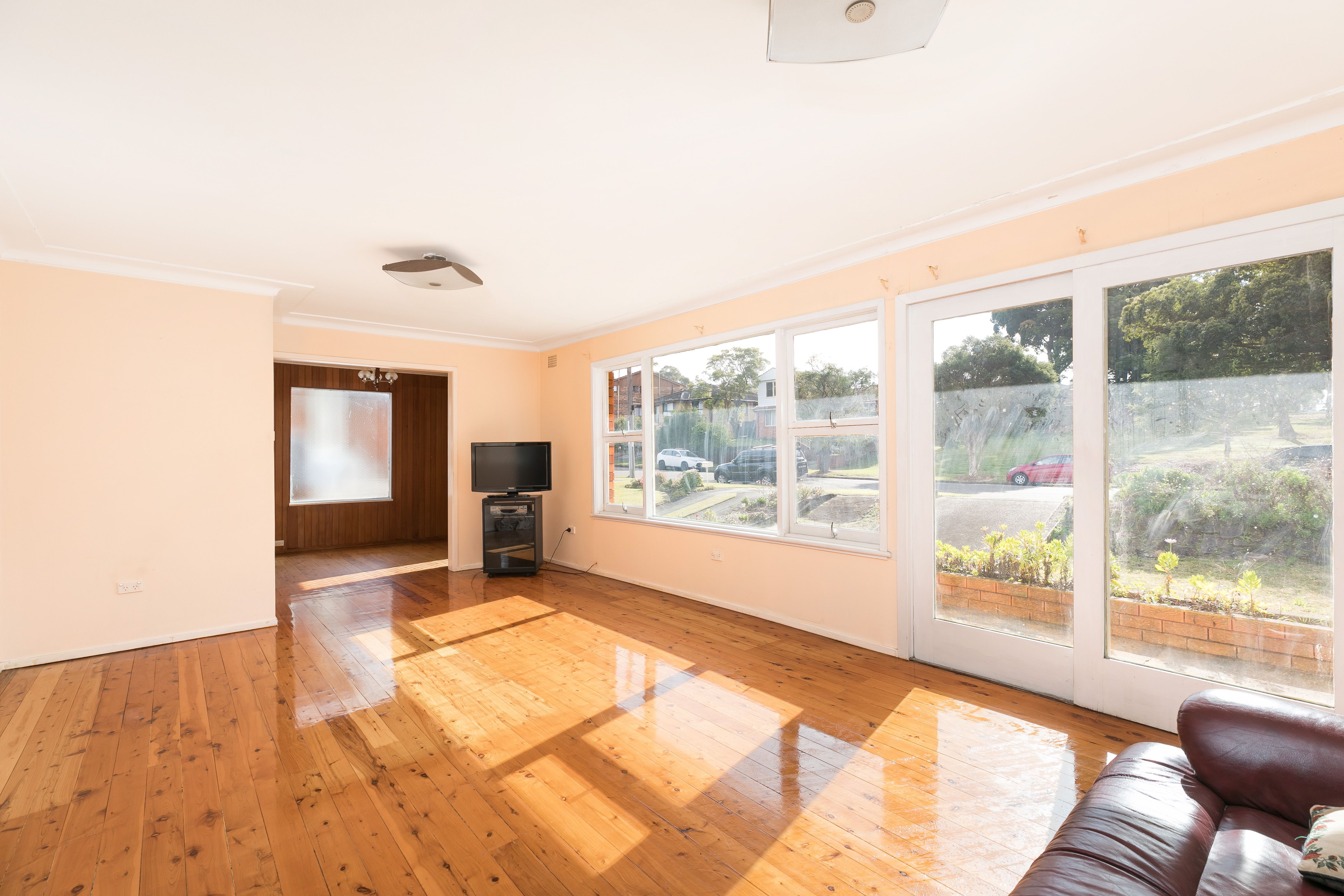 12 Sunshine Parade PEAKHURST HEIGHTS 2210