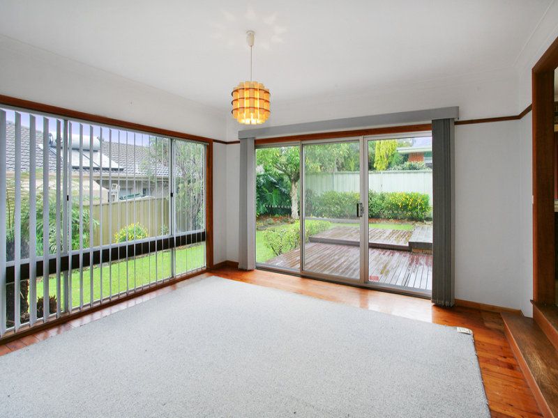8 Belair Avenue, CARINGBAH SOUTH, Caringbah South - Thumbnail 2
