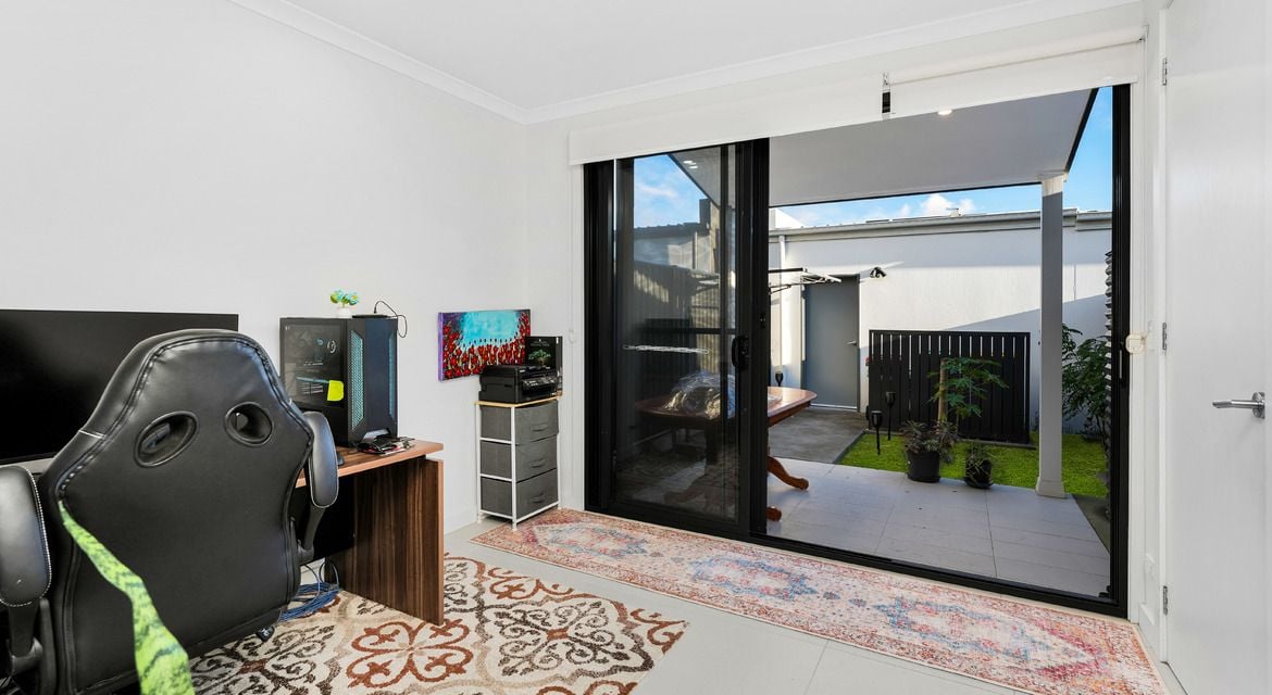 Denham Court 11 Milkmaids Lane