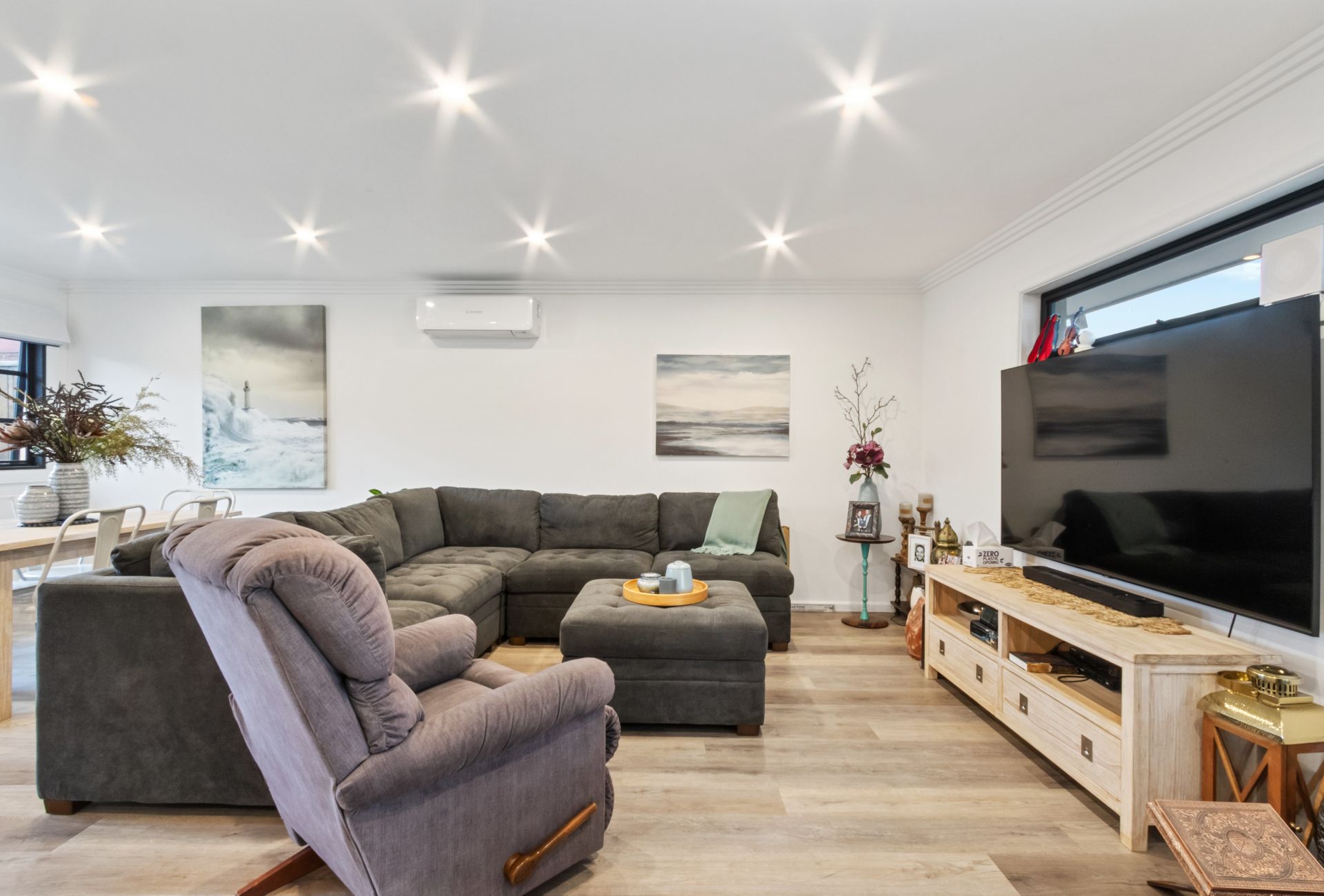 WELCOME TO YOUR MODERN SANCTUARY, WHERE LUXURY MEETS CONVENIENCE AT EVERY TURN