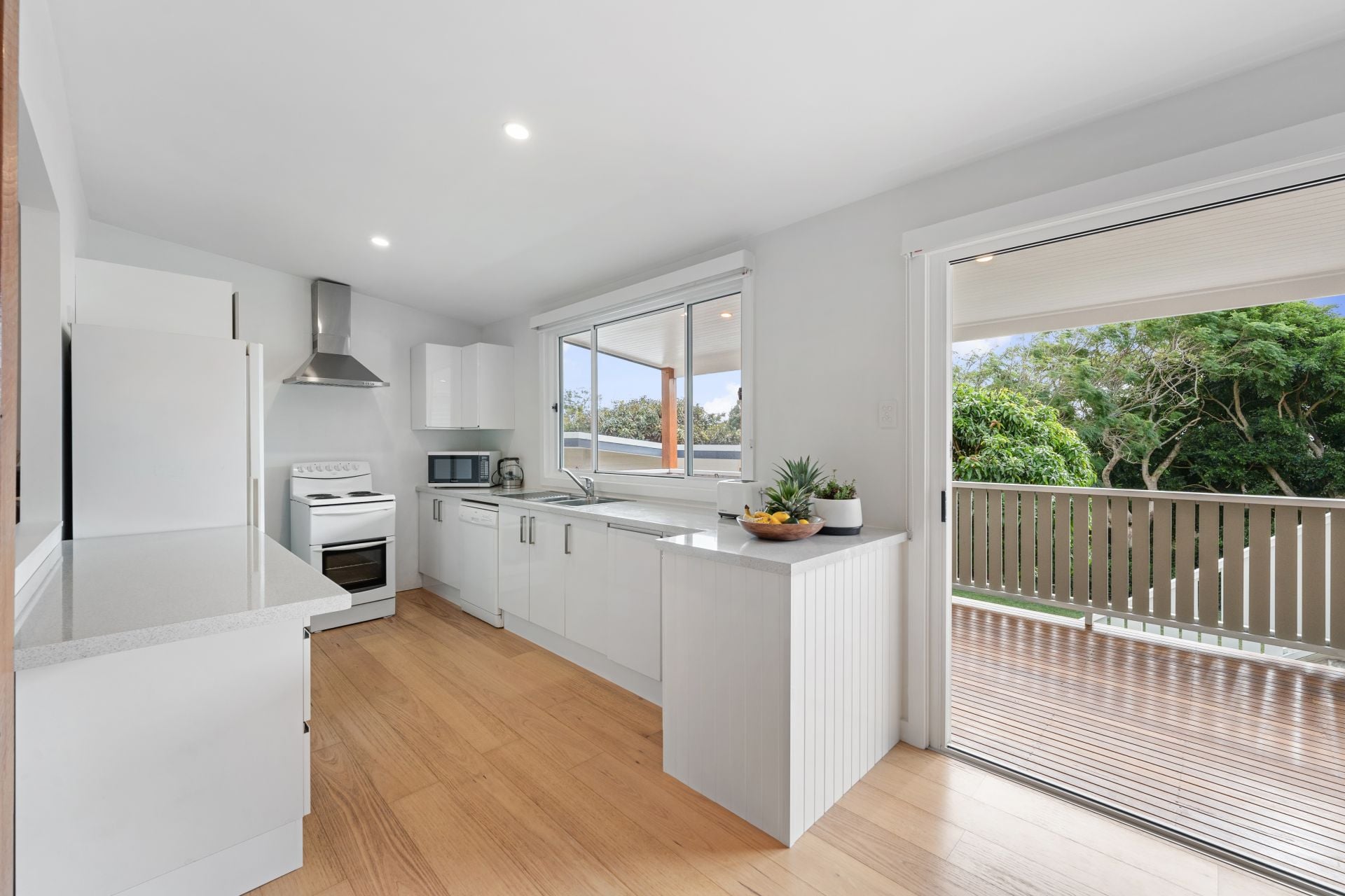 14 Toongara Avenue Bateau Bay NSW, Bateau Bay - Thumbnail 4