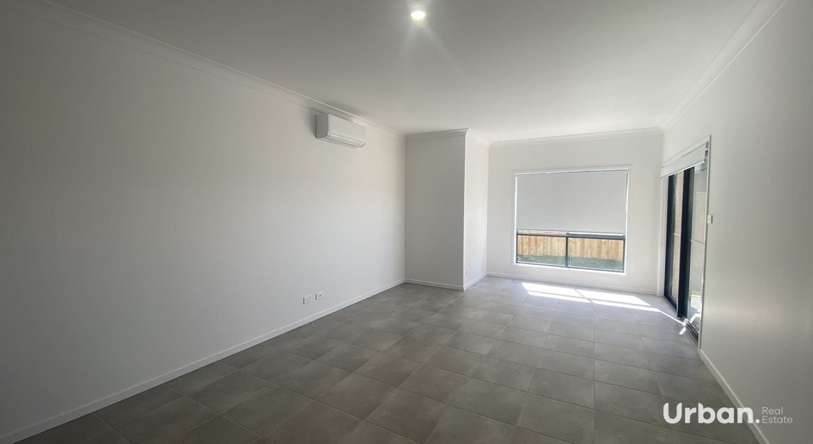 Lochinvar 1/193 Robert Road