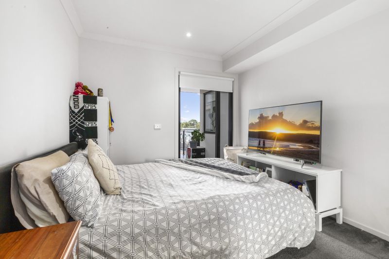 206/40 Bush Boulevard, Mill Park