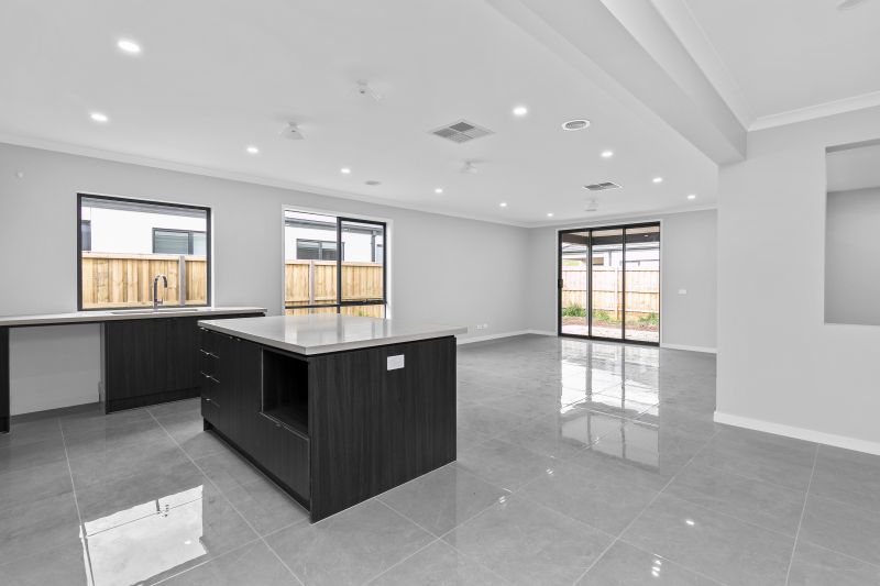 280 Spring Street, Beveridge