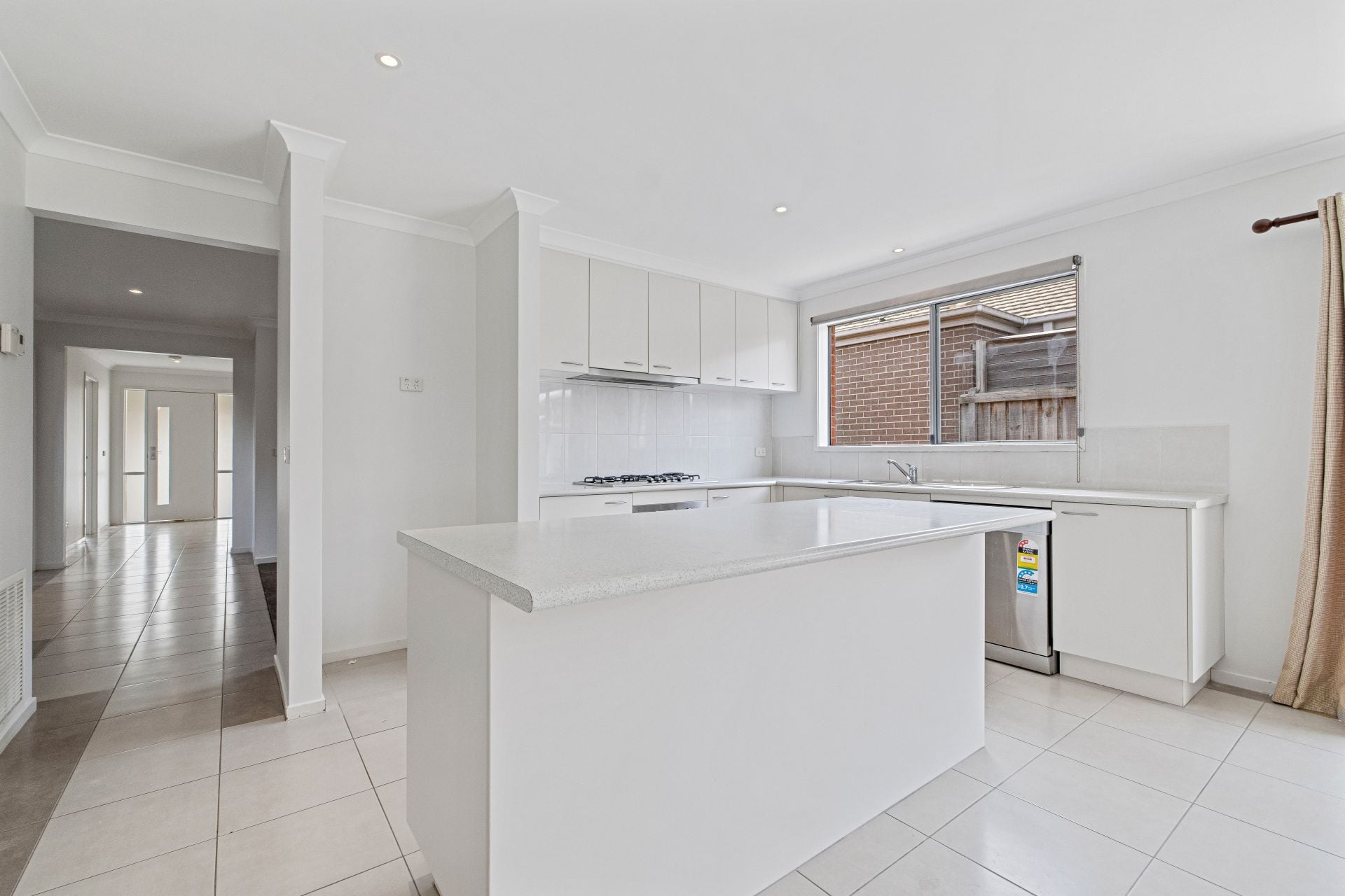 Exceptional Family Living in Prime Lalor Location