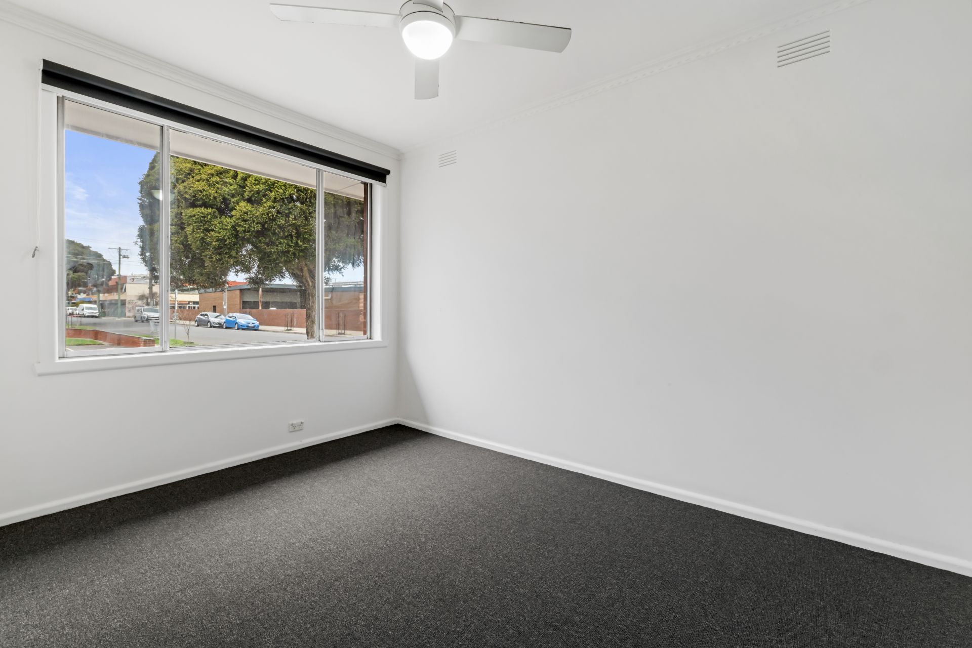 Renovated and fantastic location!