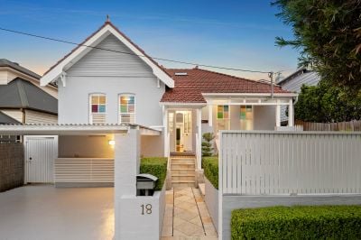 Fairlight 18 Brisbane Street