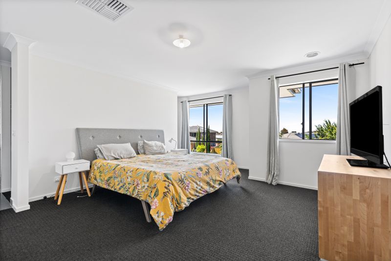 7 Playfields Place, Wollert