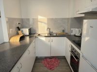 2/27 Peninsular Drive, Surfers Paradise, Renovated Ground-Floor Retreat In The Heart Of Surfers Paradise - Thumbnail 5