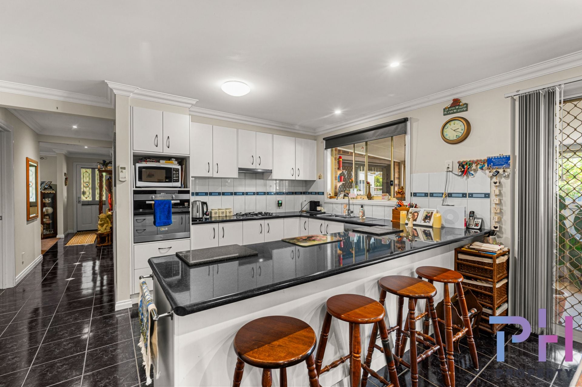 26 Rossdale Drive EAGLEHAWK VIC, Eaglehawk - Thumbnail 3
