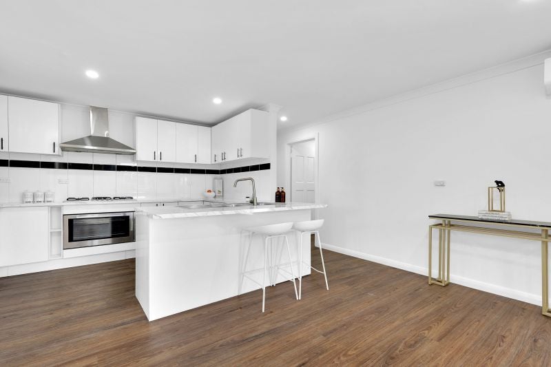 303 Oriel Road, Heidelberg West