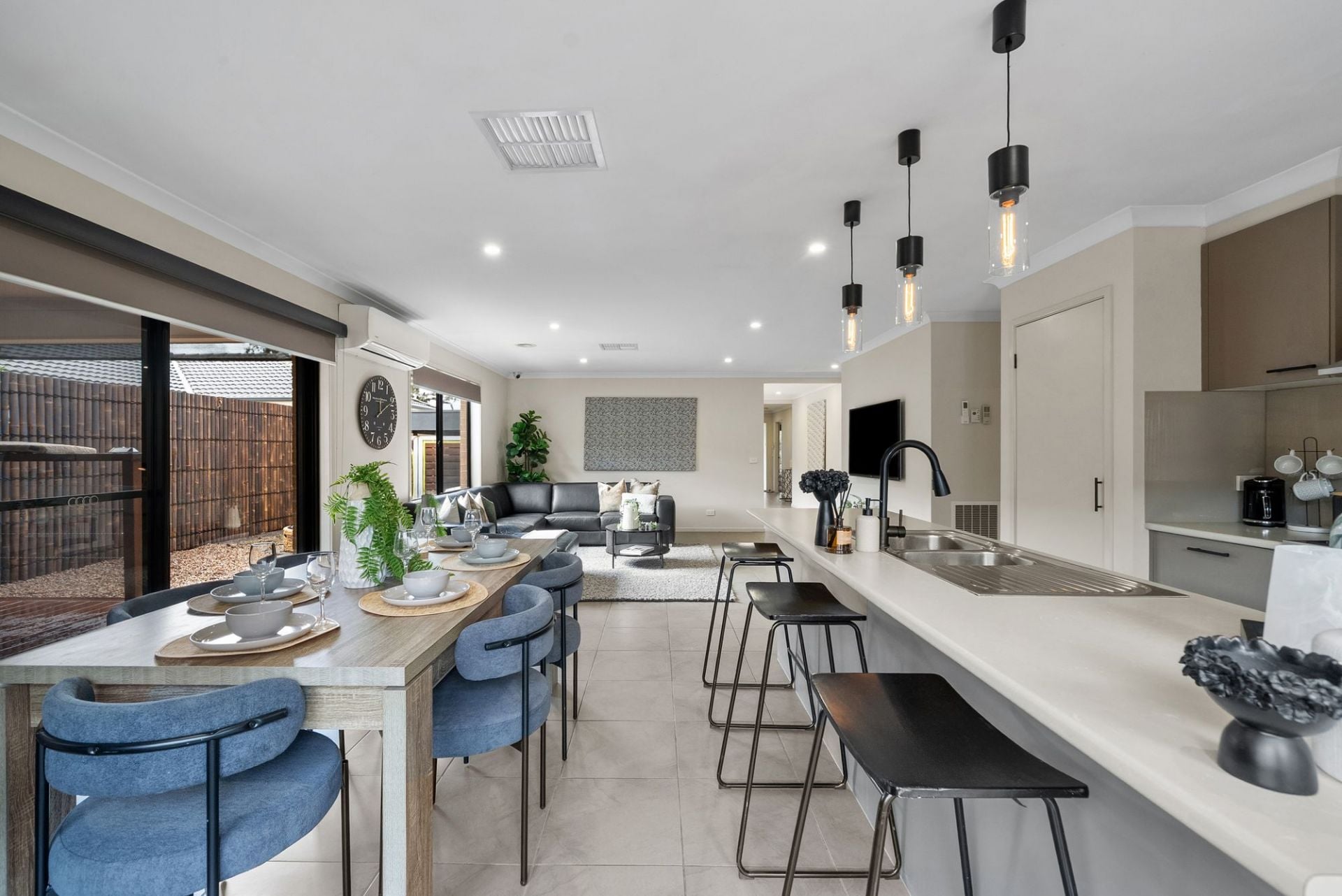 DISPLAY HOME STANDARDS