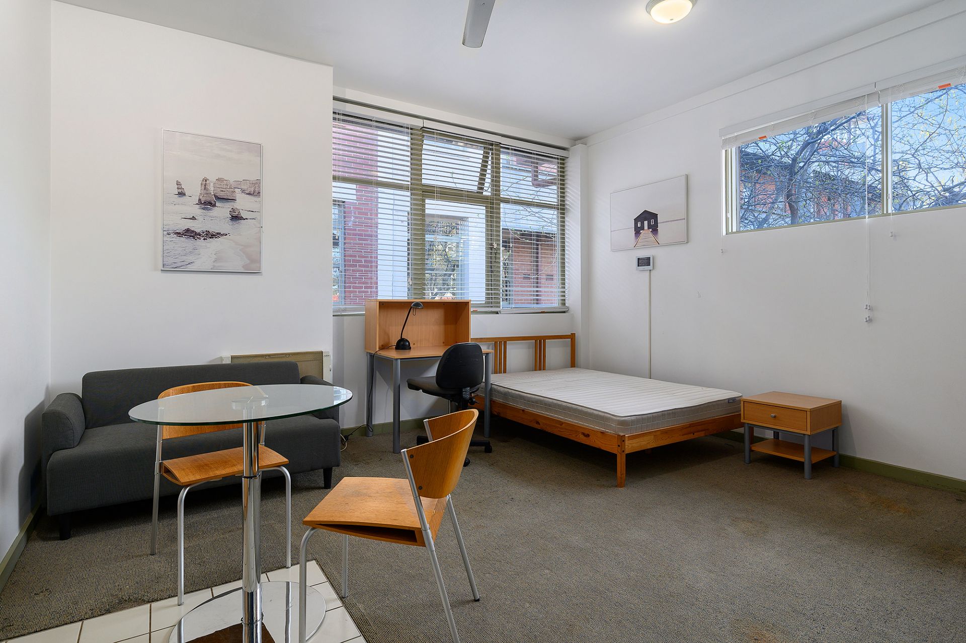 Investment Opportunity – Studio Apartment in Collingwood – Fast Settlement