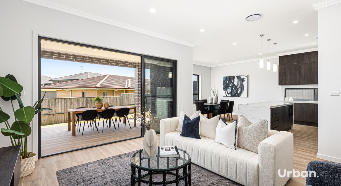 Glenmore Park 19 Shorthorn Avenue