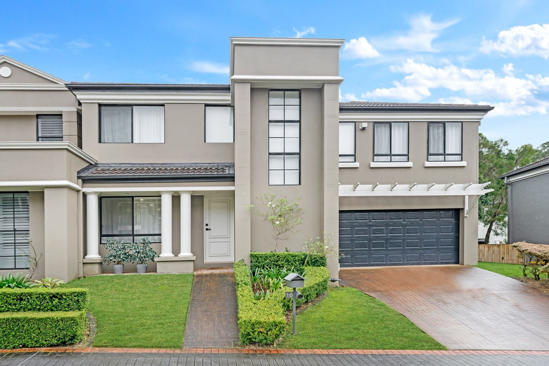18 Silver Ash Way, Thornleigh, Thornleigh - Thumbnail 2