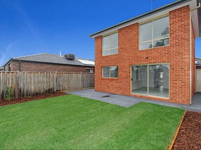 8 Malindi Court, South Morang