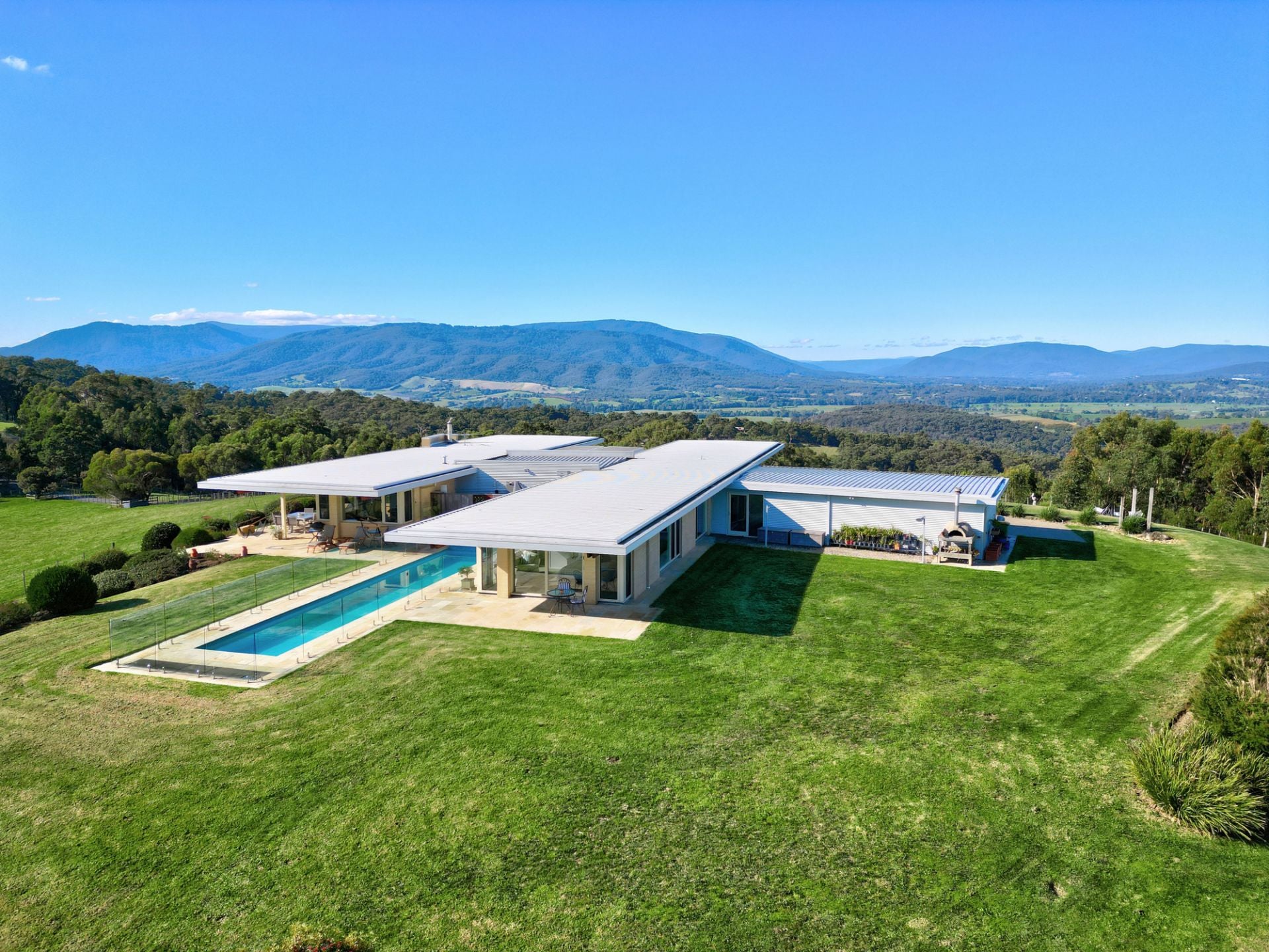 27 Darling Road, Gruyere, Gruyere - Image 1