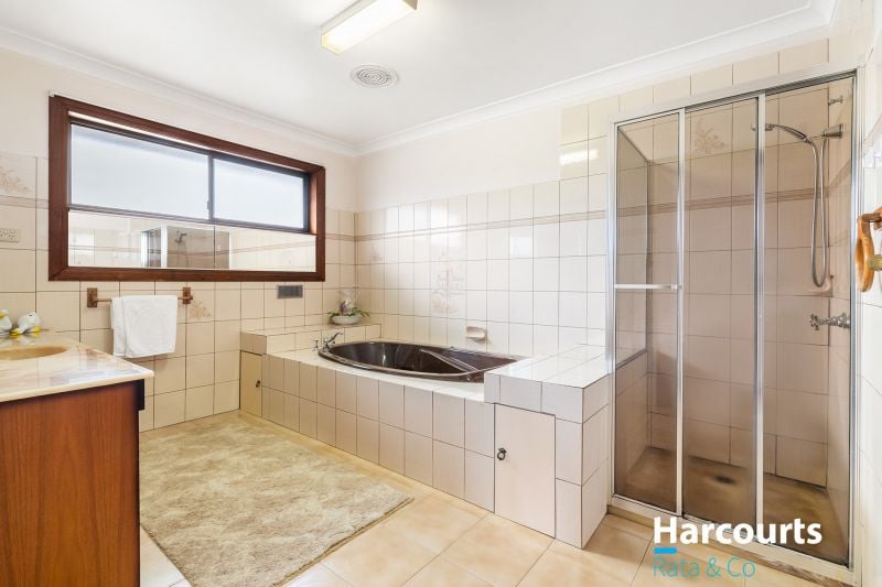 11 Muriel Court, Epping