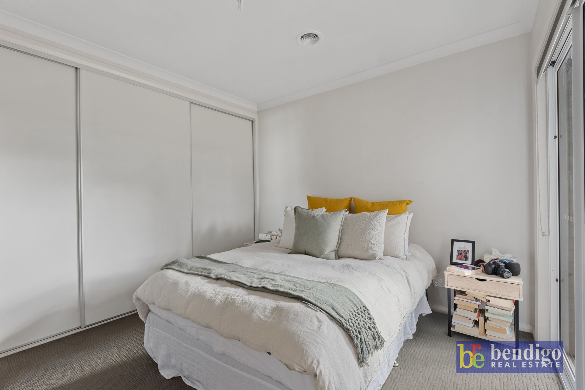 86 Somerville Street Flora Hill VIC, Hill - Thumbnail 5