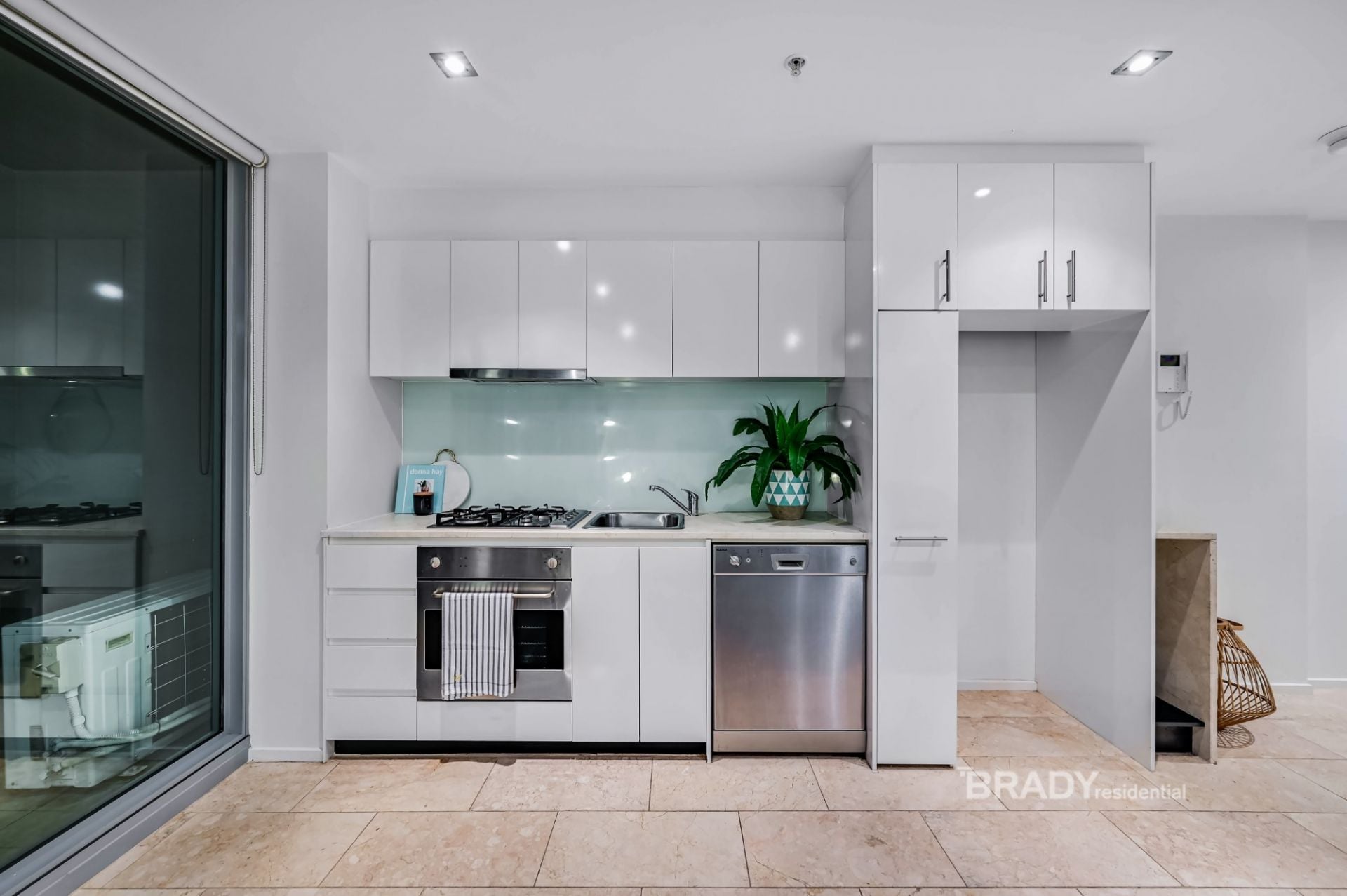 2209/8 Downie Street Melbourne VIC, Melbourne - Thumbnail 3