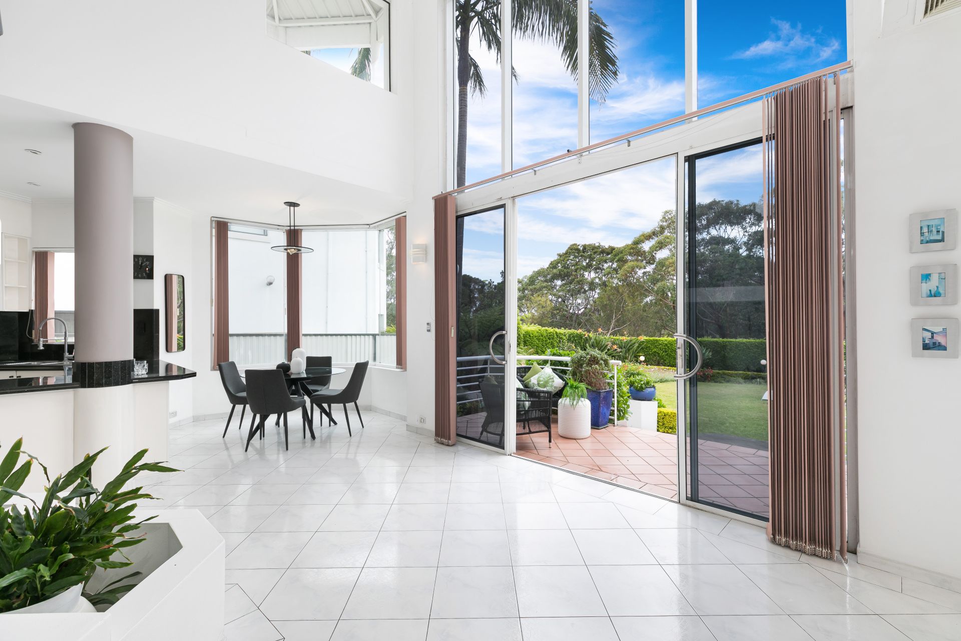 43 Stringybark Place, ALFORDS POINT, Alfords Point - Thumbnail 3