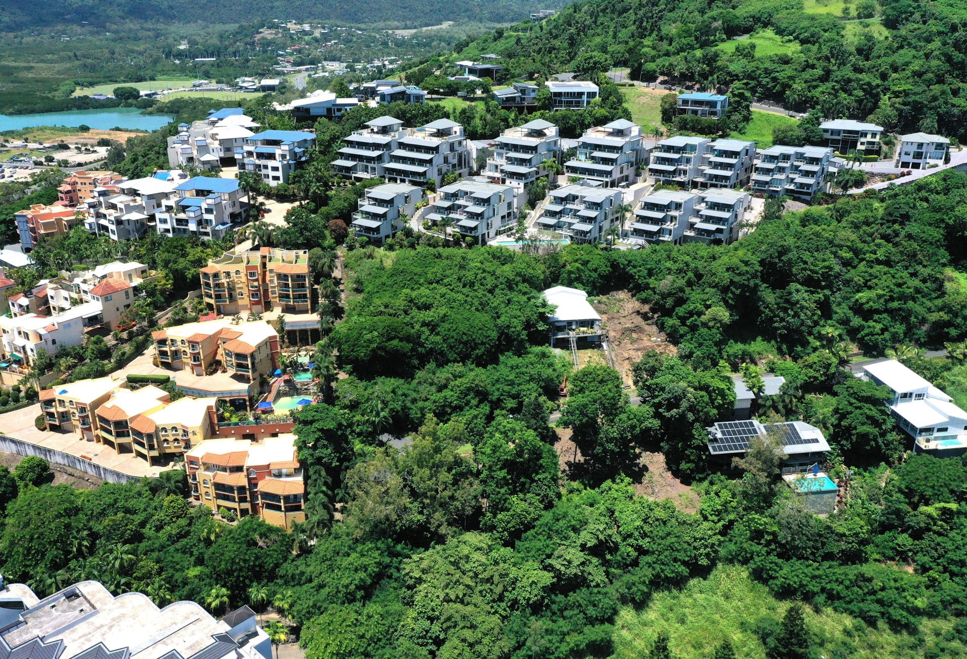 46-48 Stonehaven Court Airlie Beach QLD, Airlie Beach - Thumbnail 3