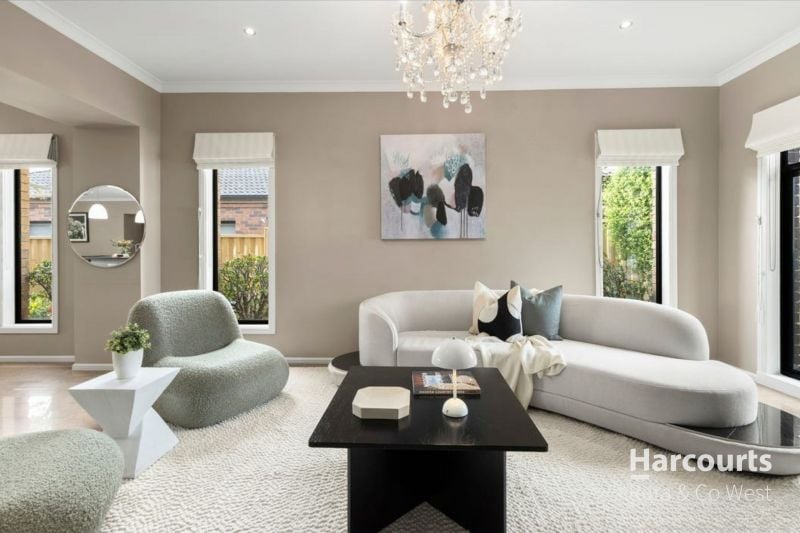 15 Clementson Drive, Caroline Springs