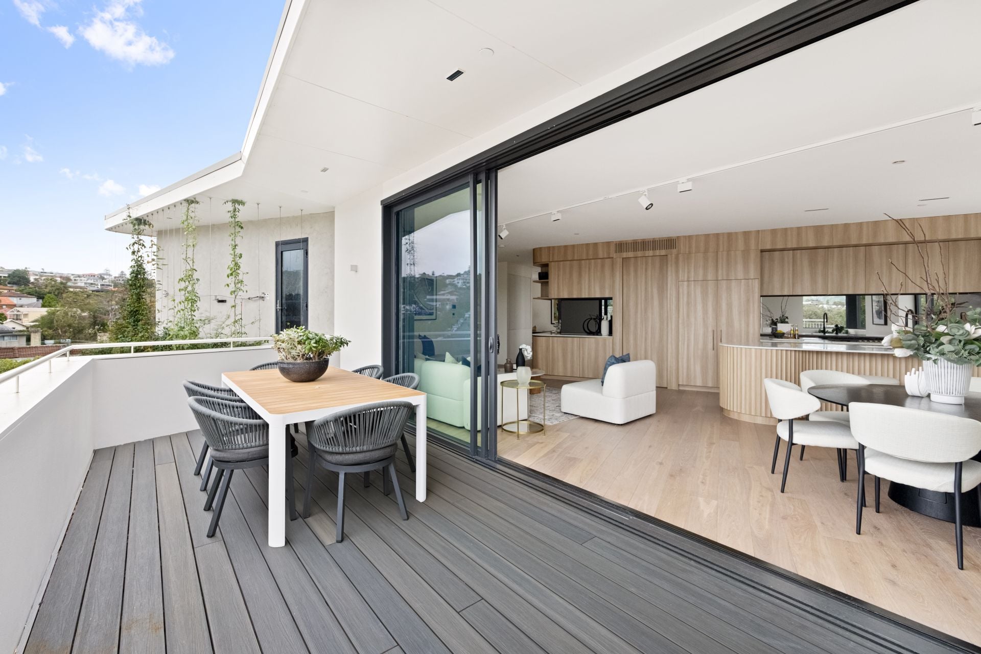 3/81A Dover Road Rose Bay NSW, Rose Bay - Thumbnail 2