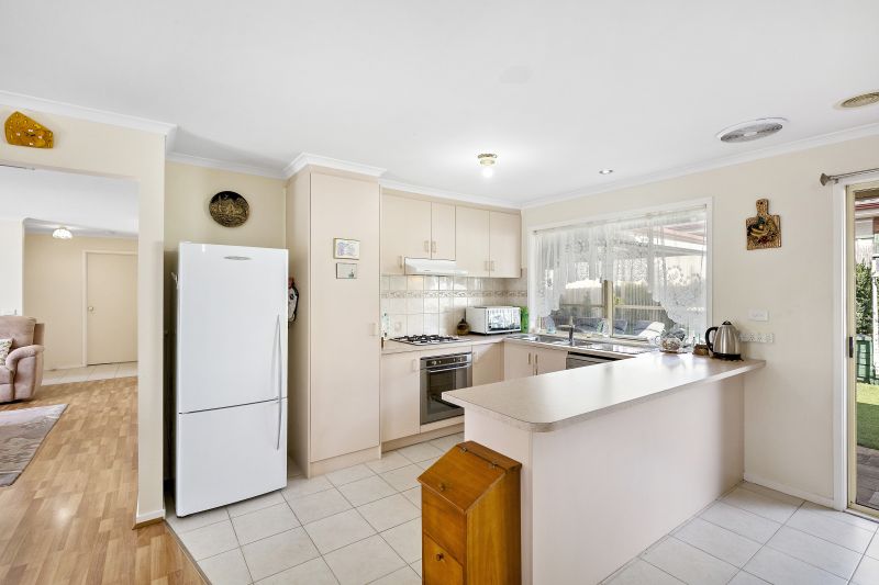 5 Kangaroo Terrace, South Morang