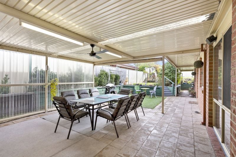5 Kangaroo Terrace, South Morang