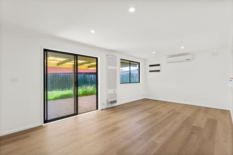 8 Judith Court, Lalor