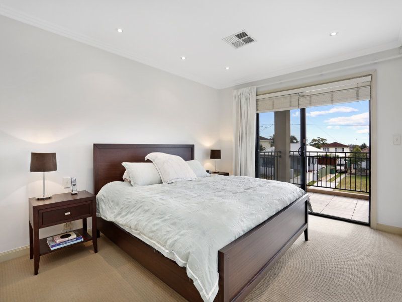 52B Burleigh Avenue, CARINGBAH, Caringbah - Thumbnail 4