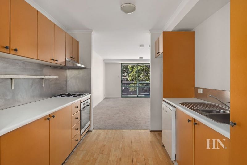 27/155 Missenden Road, Newtown